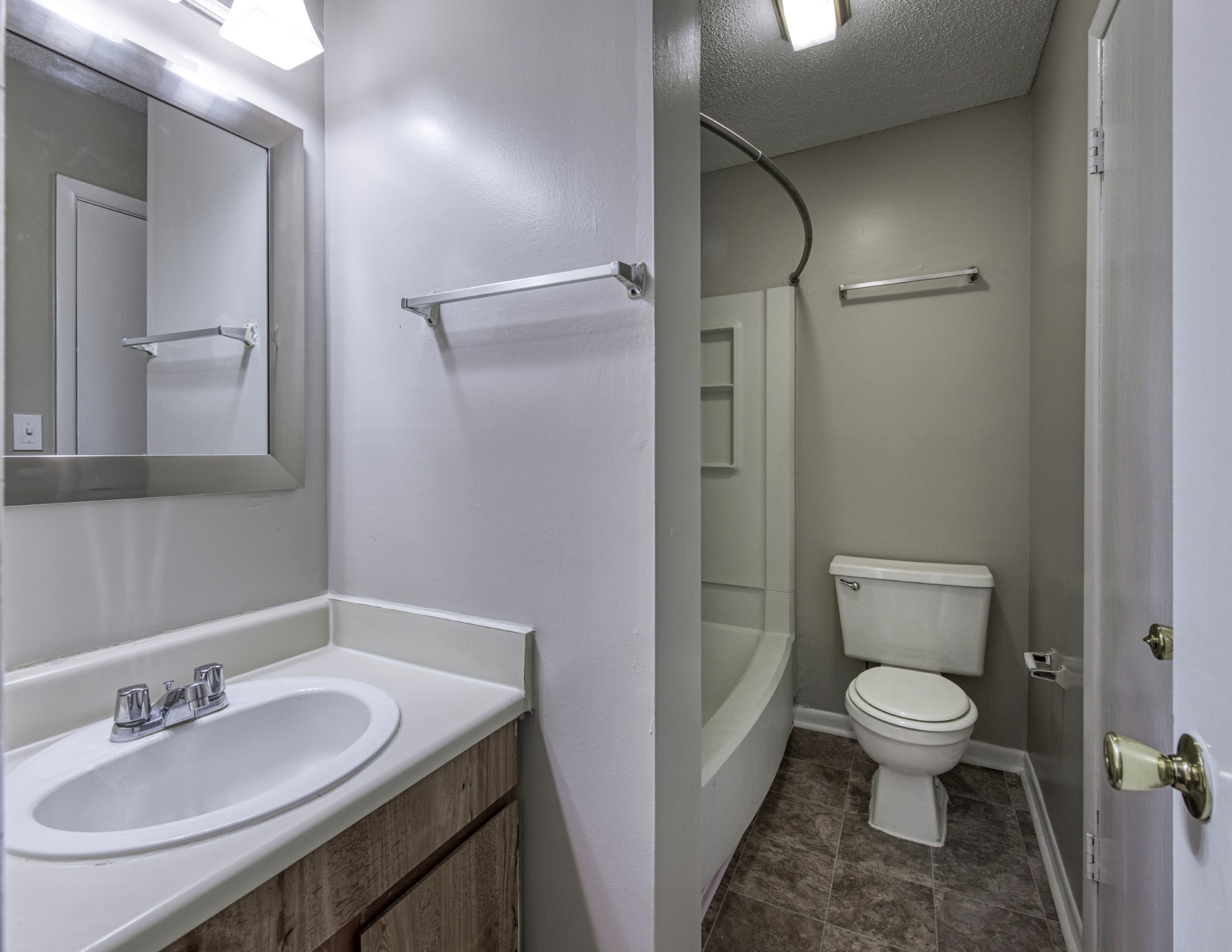 Landings at North Ingle The Multifamily Advisory Group at Cushman